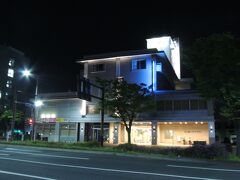 勝山インターで高速道路を降りて少し走り、小倉リーセントホテルに到着。
