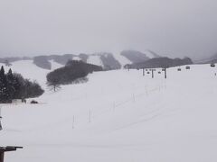 たざわ湖スキー場　小雪ですが何とか滑れそう