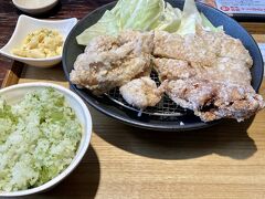 ■昼食■ 12:15
山賊焼からあげ定食で、ご飯を野沢菜入りに変更しました。