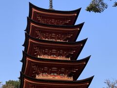 近くからみると素晴らしいですね。
雲ひとつない晴天でしたから、映えましたね。