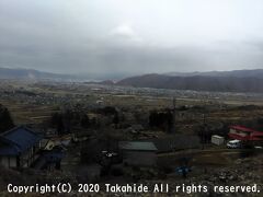 日本三大車窓

篠ノ井線姨捨駅付近からの善光寺平(長野盆地)の眺めです。


日本三大車窓：https://ja.wikipedia.org/wiki/%E6%97%A5%E6%9C%AC%E4%B8%89%E5%A4%A7%E4%B8%80%E8%A6%A7#%E9%89%84%E9%81%93
篠ノ井線：https://ja.wikipedia.org/wiki/%E7%AF%A0%E3%83%8E%E4%BA%95%E7%B7%9A
姨捨駅：https://ja.wikipedia.org/wiki/%E5%A7%A8%E6%8D%A8%E9%A7%85
姨捨駅：https://www.jreast.co.jp/nagano/trip/obasute/index.html
長野盆地：https://ja.wikipedia.org/wiki/%E9%95%B7%E9%87%8E%E7%9B%86%E5%9C%B0