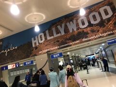 ロサンゼルス国際空港 (LAX)