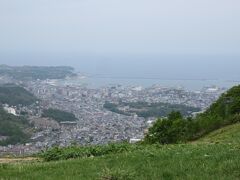 続いて小樽市街地の南側にある天狗山へ。
