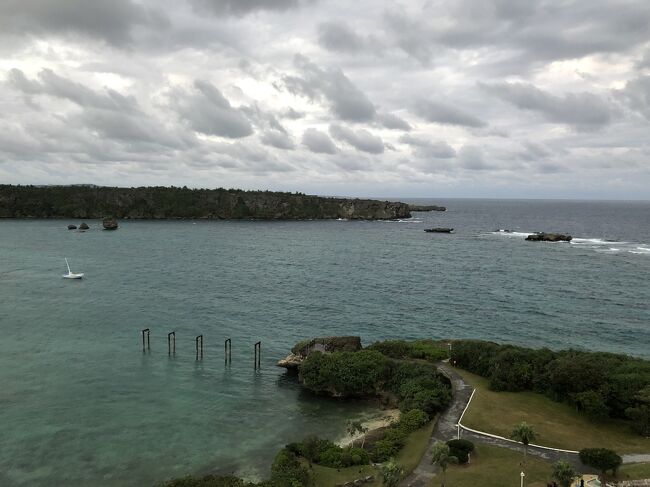 おはようございます。<br />翌日、インターコンチ２日目の朝です。<br /><br />相方は友人とゴルフ場で待ち合わせ。<br />７時半スタートなので、６時半からの朝食会場でパンと珈琲だけ食べて行ったようです。