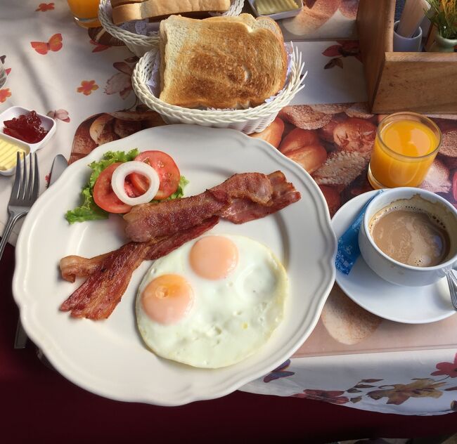 アメリカンブレックファースト150B？セーラーバーの79Bから見ると高めである。