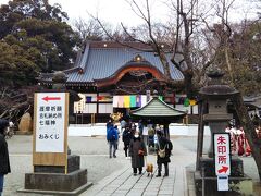 山門をくぐり境内へ☆