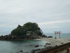 なかなかの景観
潮の満ち引き、天候で色々な表情になりそう
対岸の薩摩半島と違い
観光地が少ない大隅半島のスポット

時間的に残念ながら寄れない
