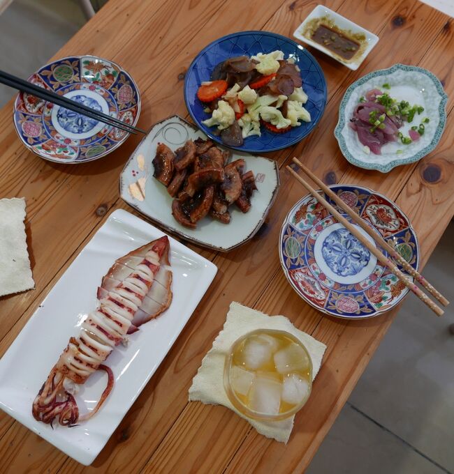 11日　夕食<br />イカ焼き．．．〇<br />豚ホルモン焼き．．．〇<br />野菜とキノコ炒め．．．〇<br />アジの刺身．．．．〇