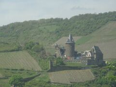 ７番目の城はバッハラッハの町にある。