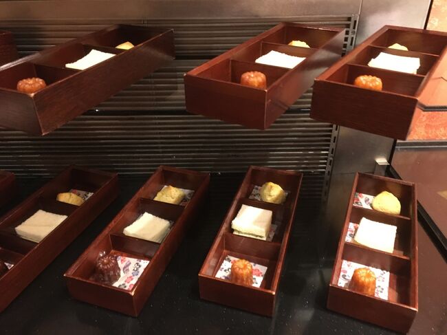 17時までのアフタヌーンテイータイムです。