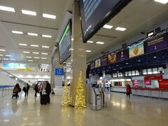 10：00　マルタ国際空港着