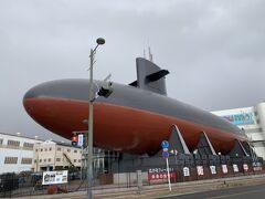 快速で約30分、呉に到着。
てつのくじら館は時間入替え制とのことで時間内にギリギリ入館！本物の潜水艦の中を見学できて良かった～！
