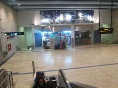 メトロからあがってきました