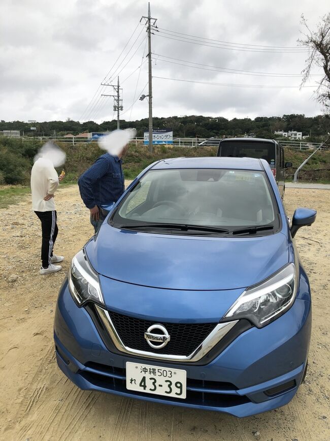 翌日はレンタカーで初めて古宇利島へ。