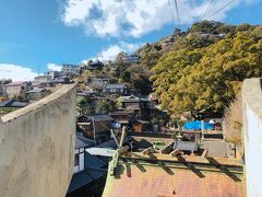 ロープウェイで千光寺公園を目指します。