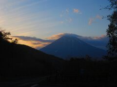 ちょうど夕焼けの時に喜茂別町 相川ビューポイントパーキングに到着