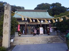 道の駅「しまなみの駅御島」から瀬戸内海を渡って1時間ほど走り、広島県の「備後護国神社」に到着しました。

