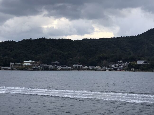 厳島神社と周辺が見えてきました。