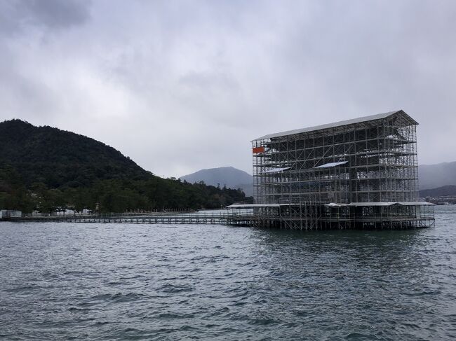 残念ながら、大鳥居は修復中でした。コロナ禍なので、時期的に今はよいのかもしれません。