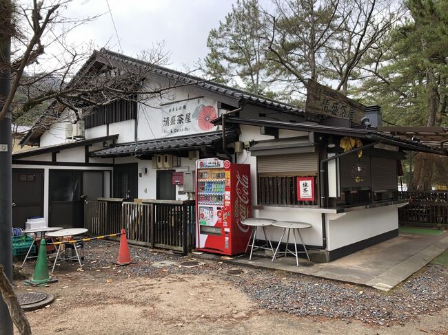 清盛茶屋です。この日は営業していませんでした。