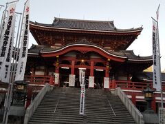 名古屋に戻り、初大須観音にお参り。
一度来てみたいと思っていたところです。