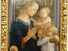 ウフィツィ美術館
Galleria degli Uffizi

フィレンツェ全体で使えるパスを購入済みだったので、ほぼ並ばずに入場。
音声ガイドを借りる。
おそらく、別の旅行記で説明することになると思うので、代表的な絵だけ。