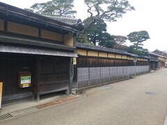 長谷川邸という豪商の邸宅を観光しました。
松阪といえば三越発祥の地ですが、商業が盛んだったらしく、豪商の邸宅がいくつか残されています。