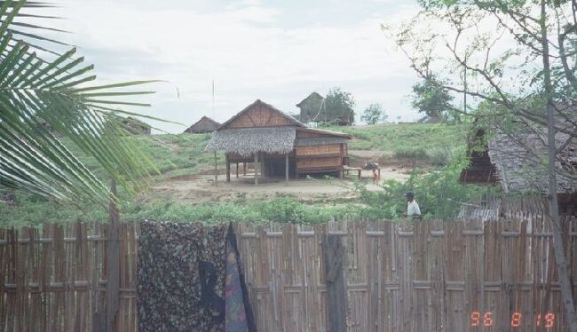 ミャンマー人の家屋。