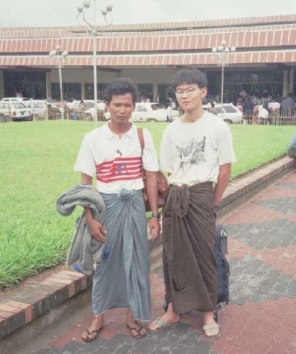 アウンの見送りを受けヤンゴン空港を出発。一路タイのチェンマイを目指した。<br /><br />（終わり）