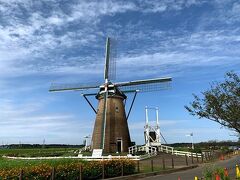 印旛沼のランドマーク
佐倉ふるさと広場のシンボル・オランダ風車「リーフデ」