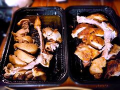 淡路鶏も食べたいよねってことで、「一鴻 秋田町本店」の骨付き淡路鶏のヒナとオヤをテイクアウト。焼くのに時間がかかるので、事前にご連絡くださいとのことだったので、電話注文してから受け取りに向かいました。

左がオヤ、右がヒナ。オヤはゴリゴリとした硬め食感。噛めば噛むほど味がでます。ヒナは柔らかくジューシーですね。美味しくいただきました。