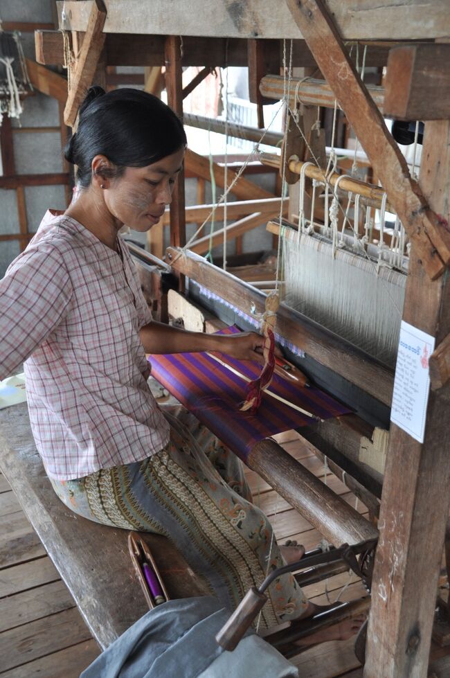 こちらはロンジー