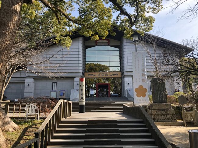 ここは宝物館。時間があったらゆっくり見たい場所です。入館料400円。