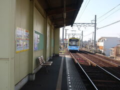 大阪市内を走る唯一の路面電車
阪堺線の神ノ木駅から今日の
お散歩はスタート！