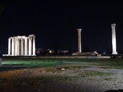 ゼウス神殿
Ναός του Ολυμπίου Διός

今日はここまで。ホテルに戻って明日に備えます。