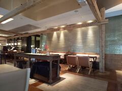 翌日、ここからはおひとり様。

前日の買い物フィーバーで疲れ果てて、10時頃まで寝てしまいました(^o^;)
なので朝ごはんは外出できず。。ということでランチに出掛けました。

ソラリア西鉄ホテル銀座内にあるイタリアン「Furutoshi」
https://tabelog.com/tokyo/A1301/A130101/13131389/
