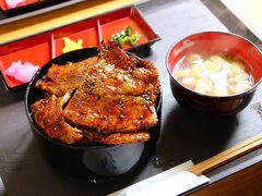 間違いない！キラキラした豚丼が来ました！おいしい！がっつり！香ばしい！