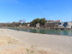 利根川は大利根緑地公園の傍を流れています