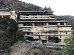 県をまたがずに行ける温泉地、箱根。
毎度お馴染み《ホテル南風荘》さん。
お世話になるのは何度目かしら。
コロナ対策も色々工夫されていて安心です。