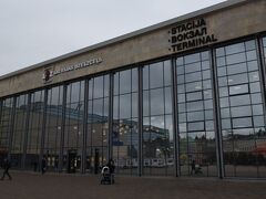 リガ中央駅（ ˆ࿀ˆ ）でけえ...
リガの人口は約70万人、バルト三国では最大の都市
さすが～！