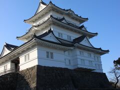 そして小田原城へ。なんかここで宗教勧誘みたいな人に話しかけられてしまった。これで5分ほど時間を失う。