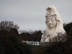 そして観音様に見守られながら、大船駅へ到着。。