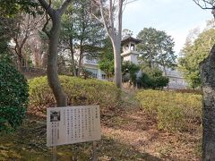 続いて、公園内にある「ラジオ塔」です。