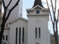 1872年3月10日に設立された日本で最初のプロテスタント教会。