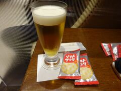 そしてJALのサクララウンジでビールを飲んで、羽田空港へ。