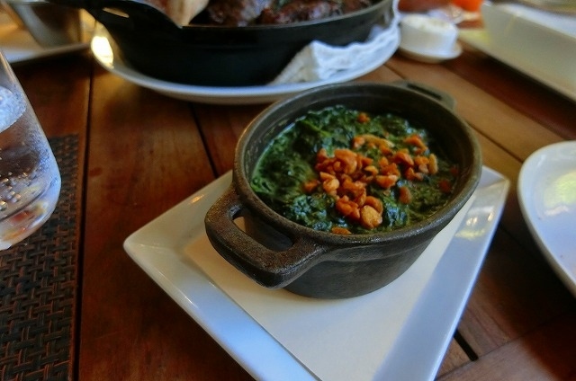 付け合わせはクリ―ミーなホウレン草＆フレンチフライにしました。<br /><br />