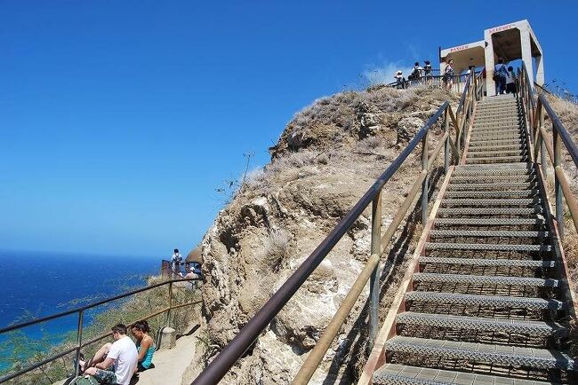 最後はまたまた階段です(>_<)<br /><br />そこを登りきると。。。