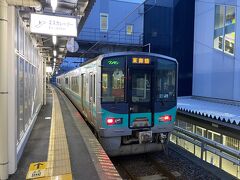 敦賀駅から小浜線で東舞鶴に向かいます。

JR西がローカル線の廃線の方針を打ち出してきた。
路線名は明らかにされてないけど、
どこがいつ廃線になるかわからない。