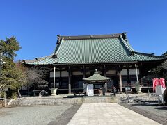 遊行寺。敷地も広く、立派なお寺です。