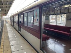 名古屋から乗ってきた近鉄名古屋線を、伊勢若松駅からさらに2駅進み、白子駅へ。